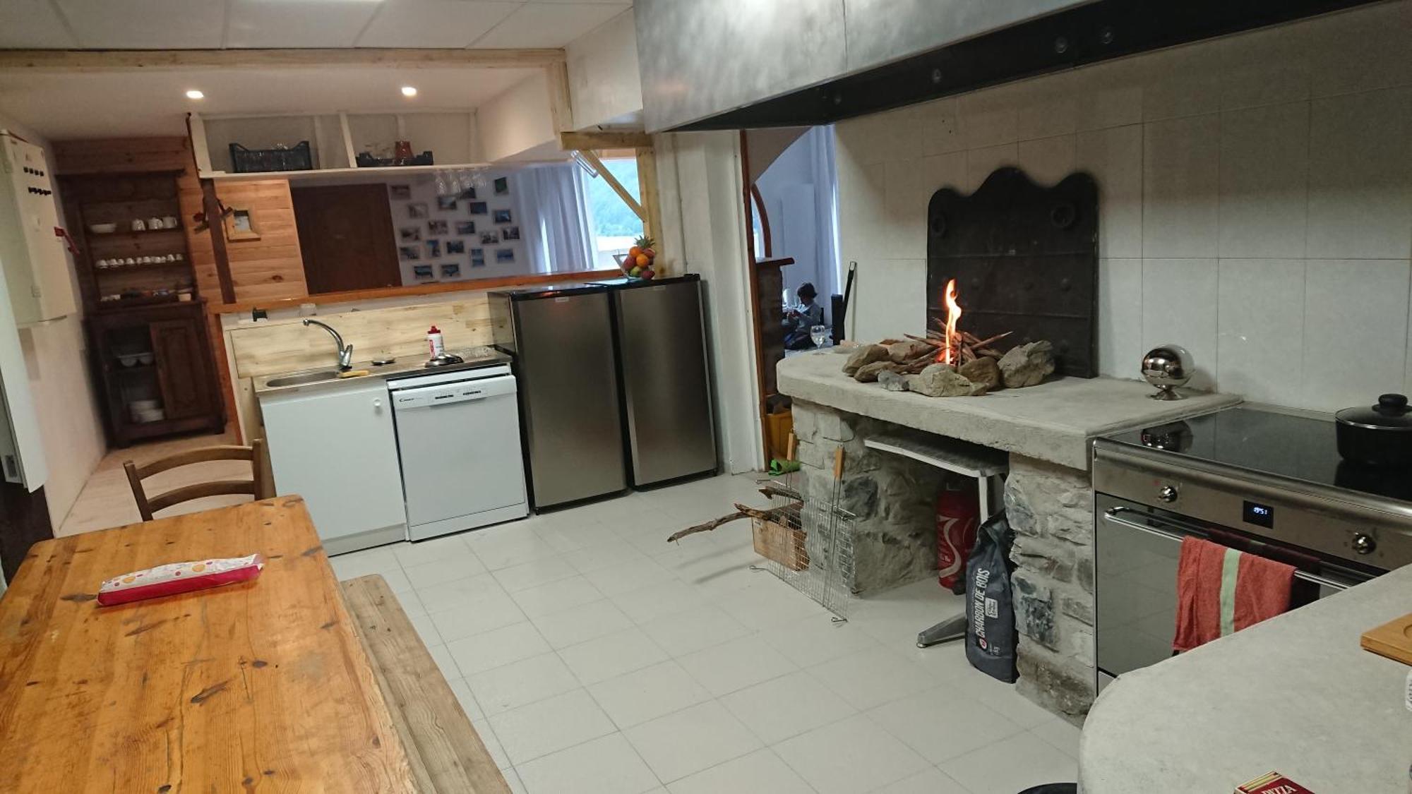 Superbe Logement 12 Pers Famille Ou Groupe. Laruns Luaran gambar